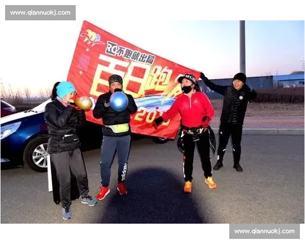 唐马终点魔音:唐山话一喊,跑者笑出劲儿 唐马终点魔音:唐山话一喊,跑者笑出劲儿